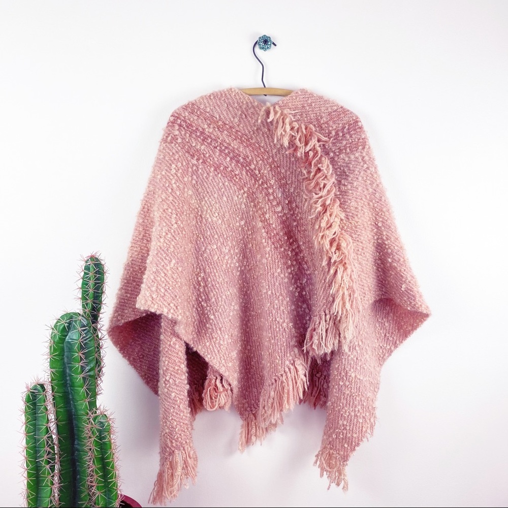 VTG 50s Handmade Boucle Fringe Wool Granny Shawl - Picture 5 of 14